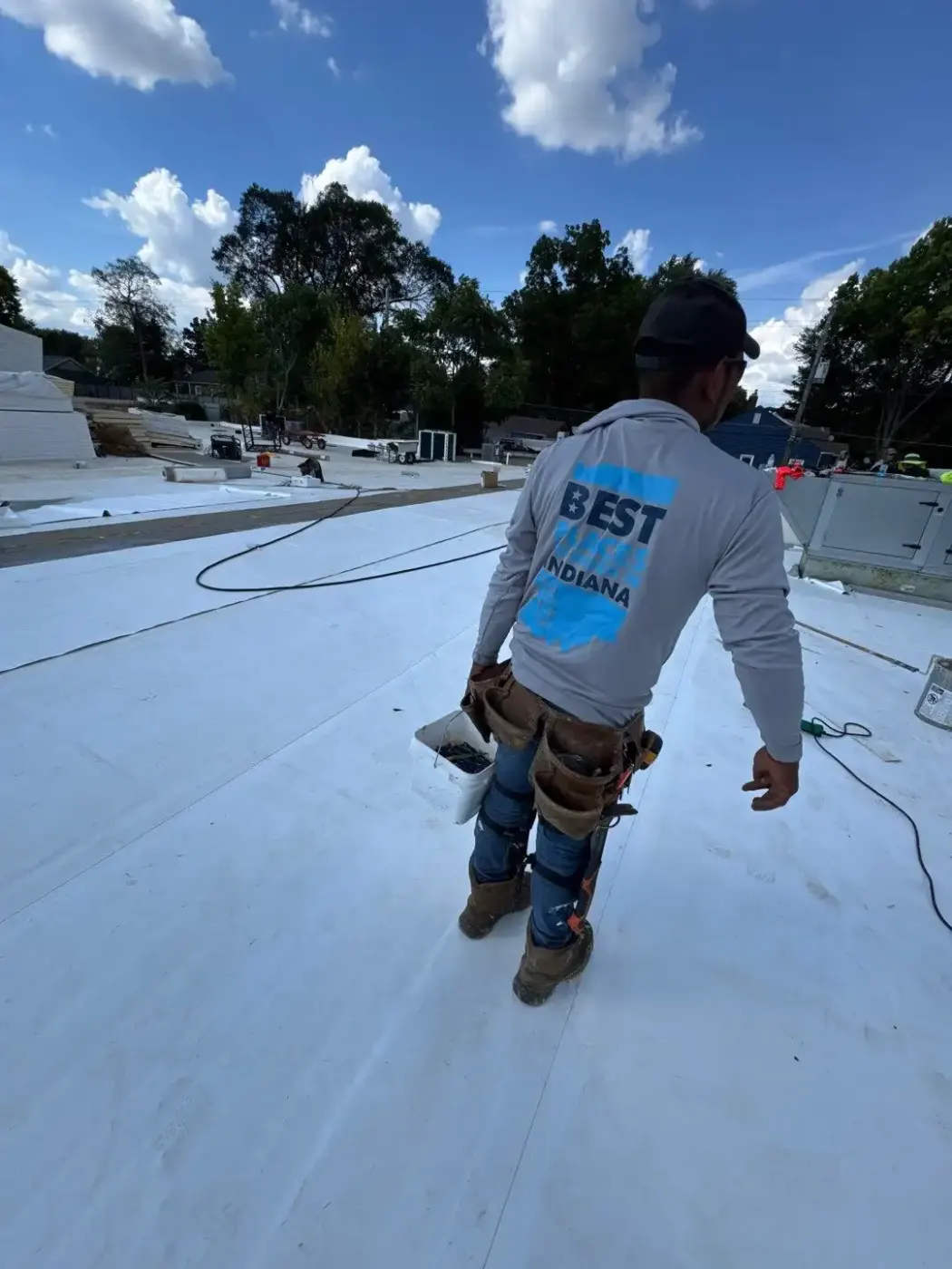Manufacturer-certified roof installation in Mount Comfort